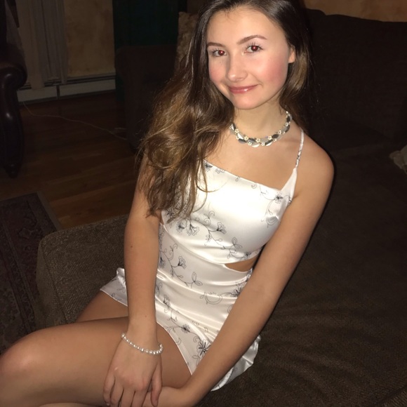 SOLD - Picture 3 of 8